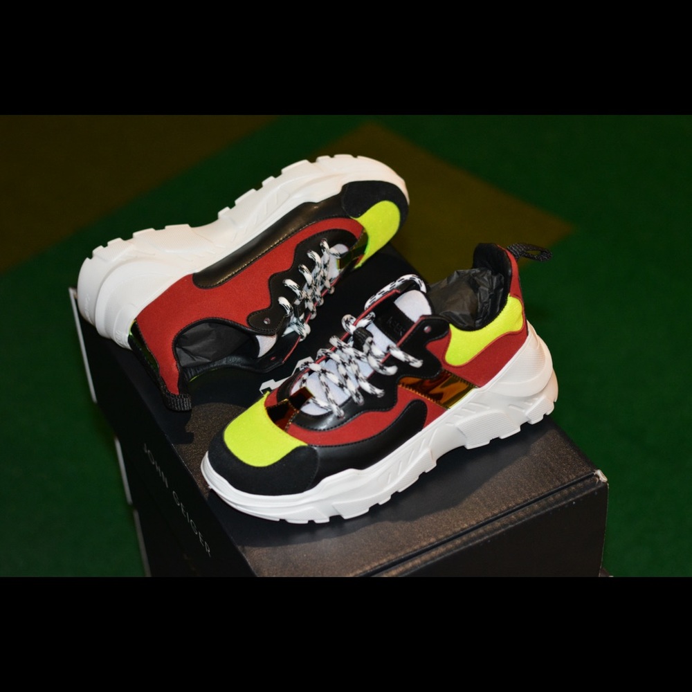 John Geiger 003 Volt